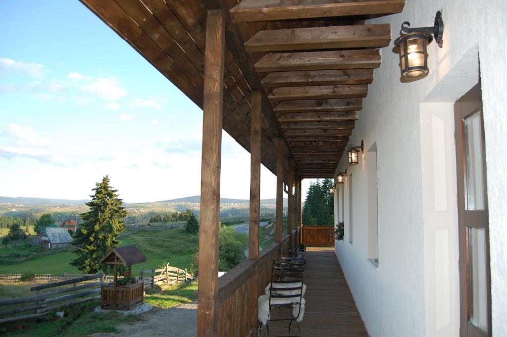 Cabana Motilor Mărişel エクステリア 写真