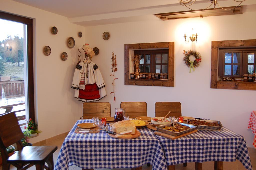 Cabana Motilor Mărişel エクステリア 写真
